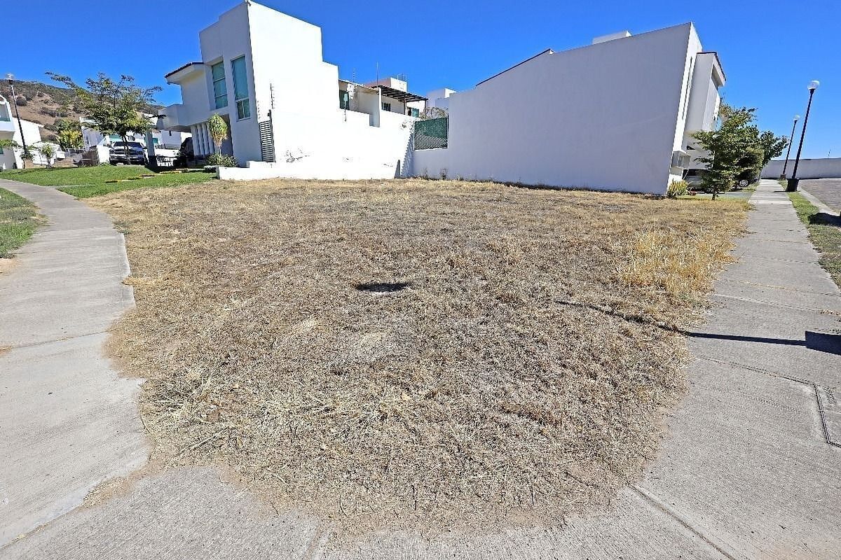 VENTA DE TERRENO BOSQUES DE SANTA ANITA, foto 1 de 10