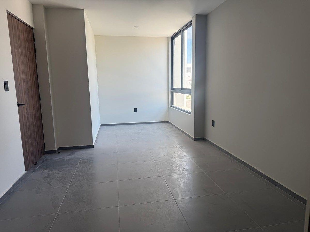 House in Gated Community in Zen Life Residencial II, El Marqués, photo 3 of 19