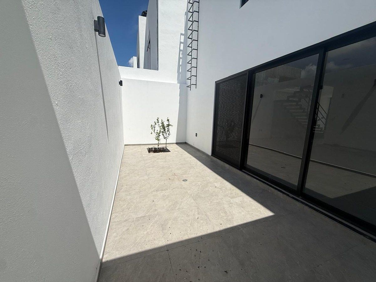 House in Gated Community in Zen Life Residencial II, El Marqués, photo 15 of 19