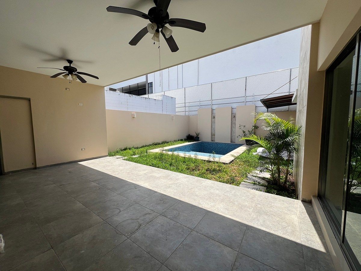 Casa en Altabrisa, Mérida, foto 18 de 46