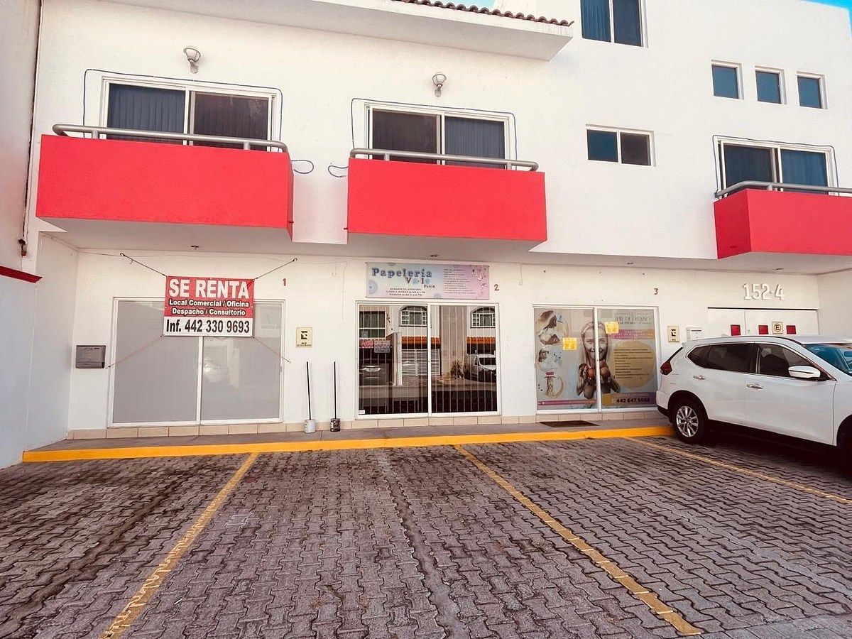 Casa com locais comerciais, foto 1 de 25