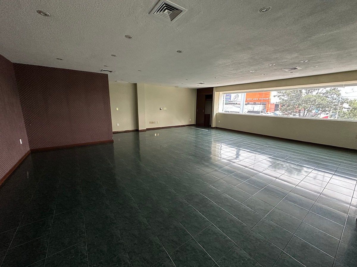 Commercial Storage Unit in El Mirador Álamo, Guadalajara, photo 13 of 16
