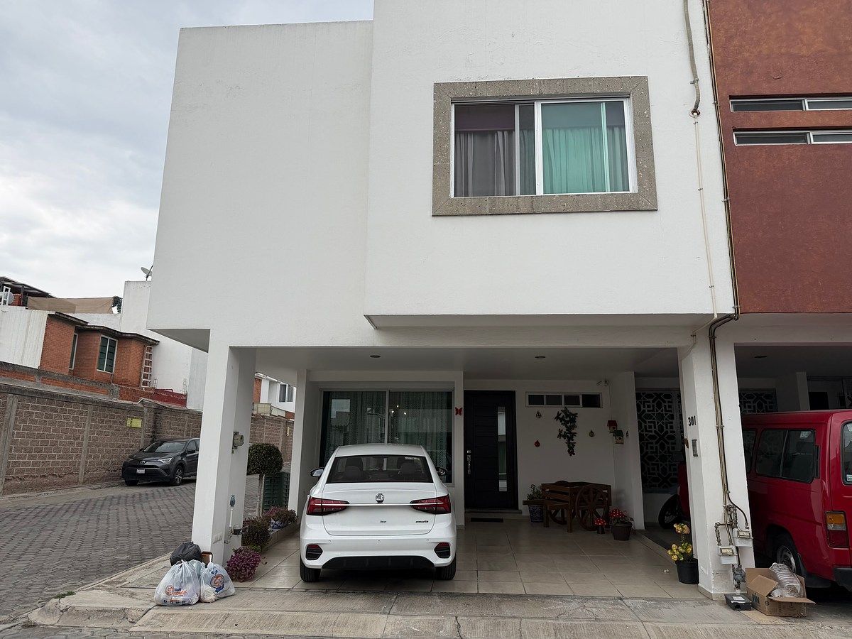 House in Camino Real a Cholula, Puebla, photo 2 of 38