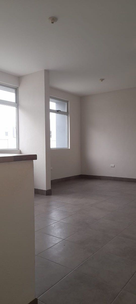 BODEGA EN ALQUILER – CONDOMINIO INDUSTRIAL LOS PLANES, BÁRCENAS - Image 3