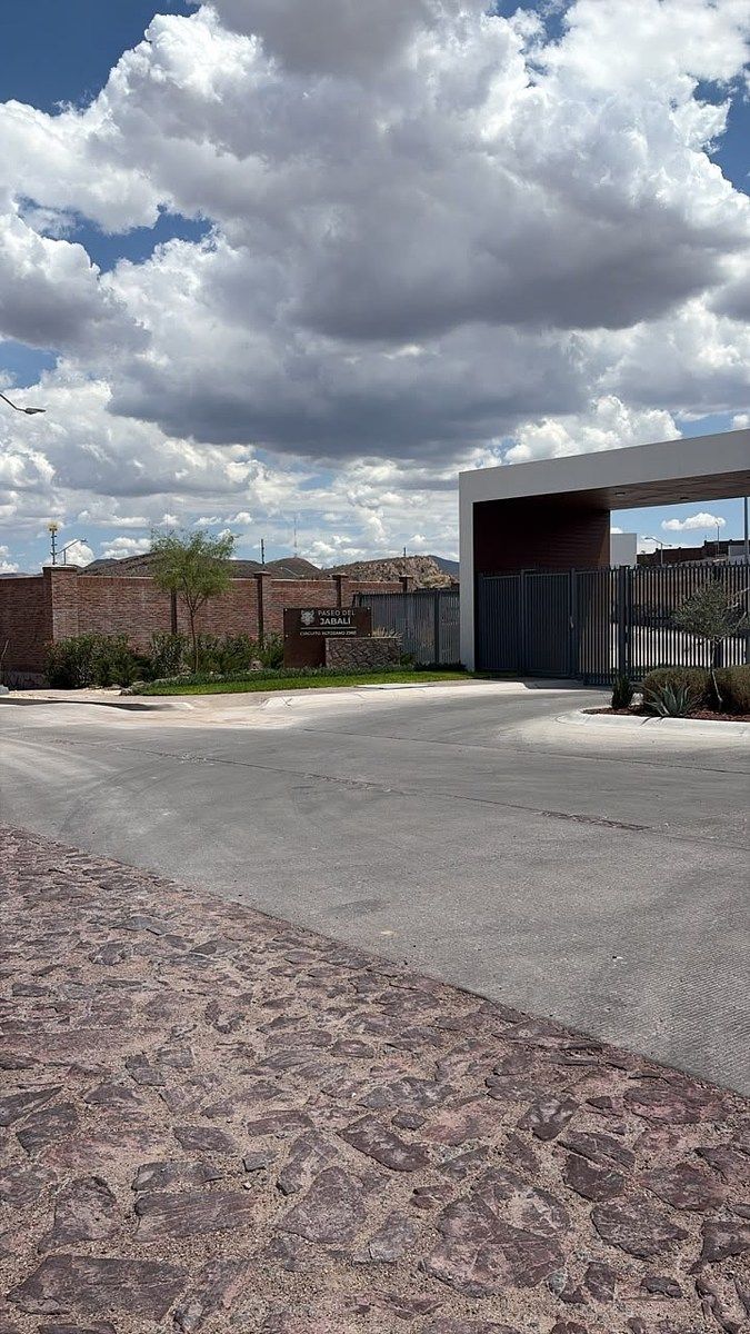 Terreno Venta en Altozano Chihuahua, foto 1 de 12