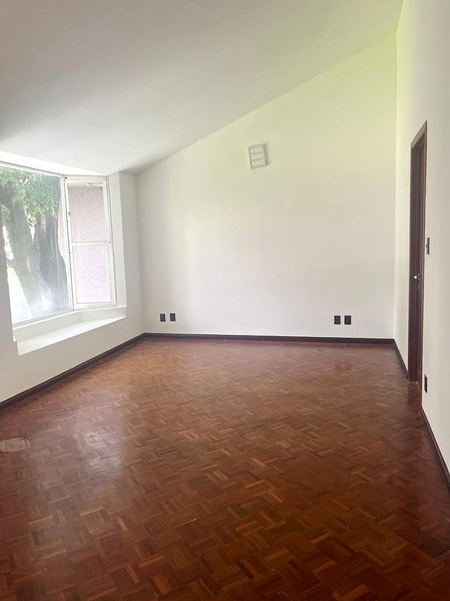 Casa em Colinas del Bosque, Tlalpan, foto 9 de 24