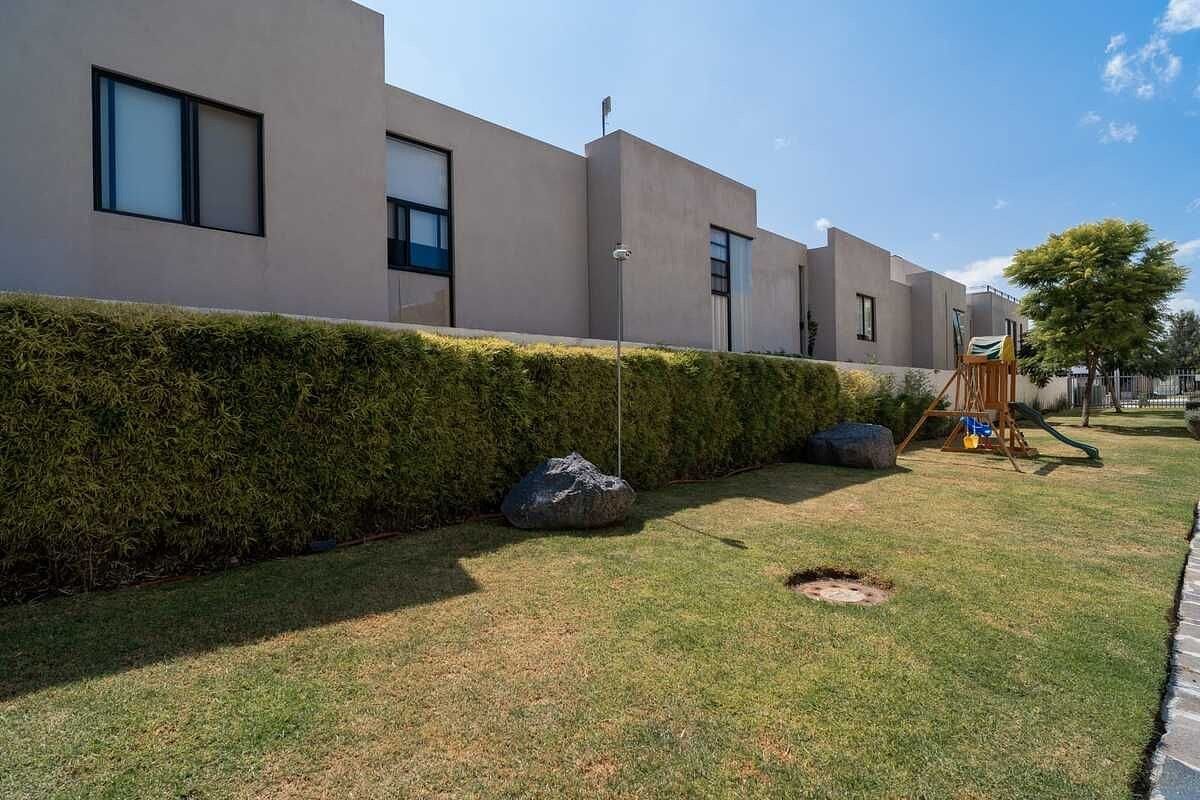 House in Gated Community in Residencial el Refugio, Querétaro, photo 12 of 16