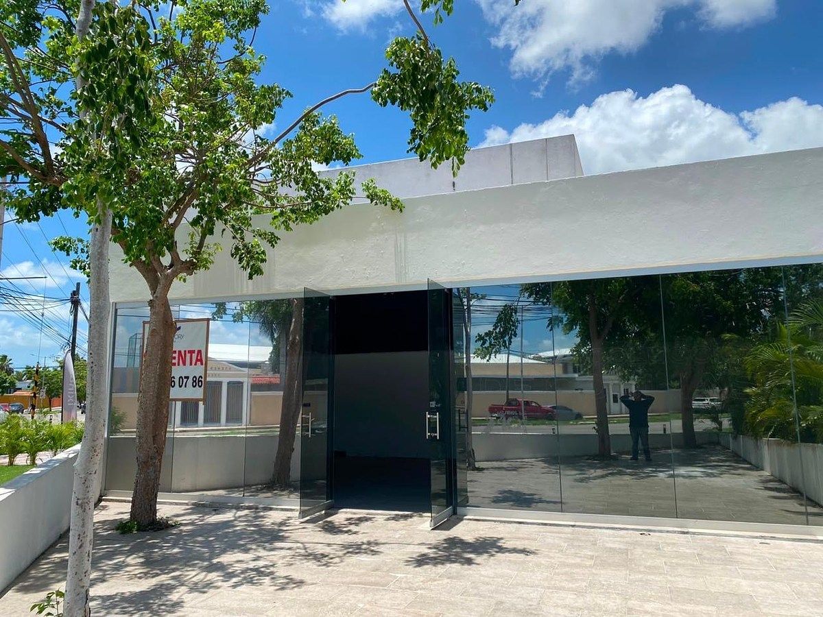 | Local Comercial en Renta en Montebello |, foto 1 de 9