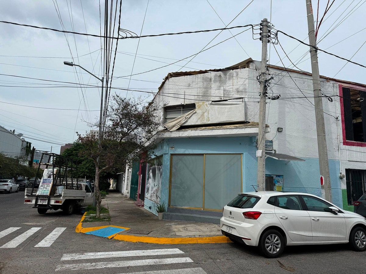 Esquina comercial en VENTA sobre Regidores, Col. Ayuntamiento, foto 1 de 6