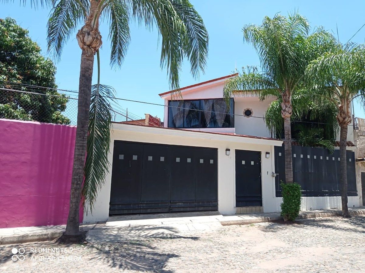 CASA EN VENTA  EN LA ENTRADA DE  TEQUILA, foto 1 de 14