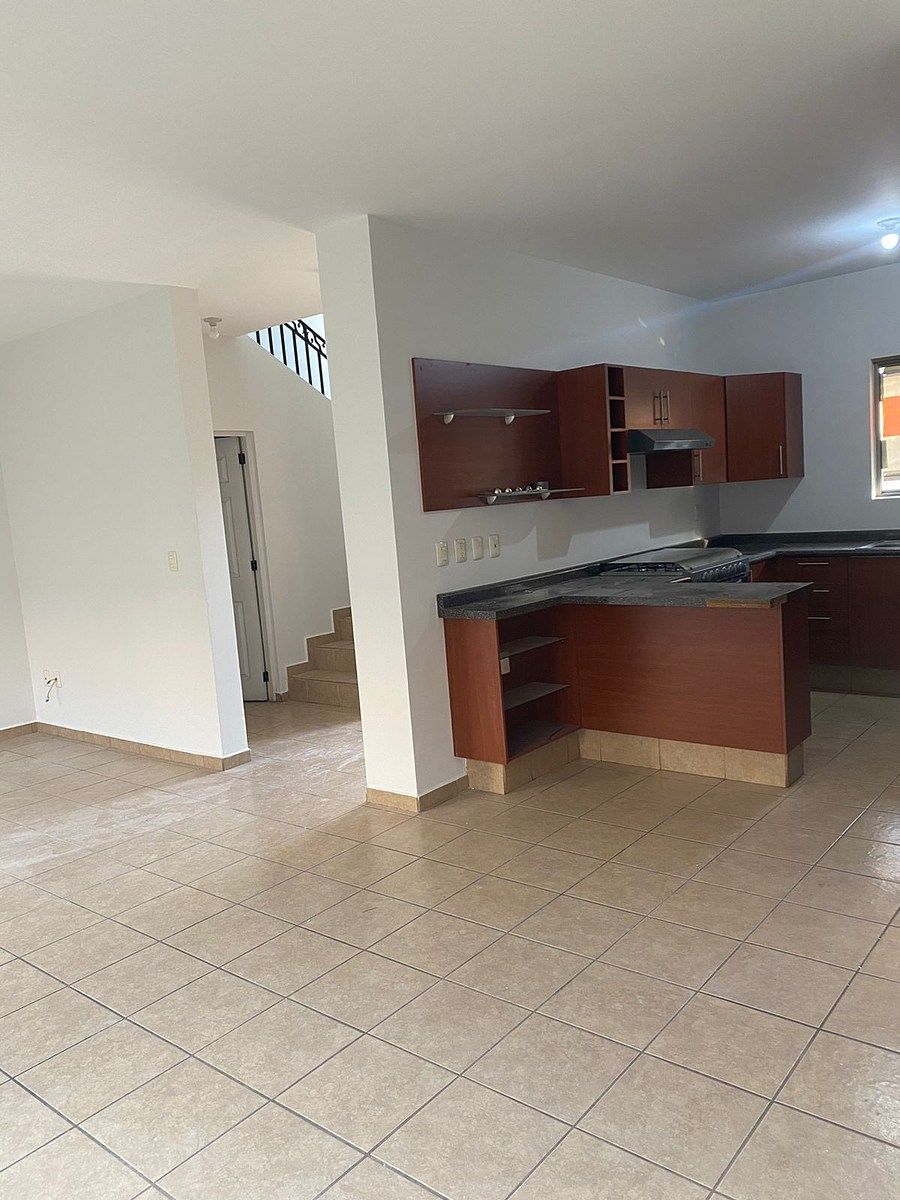 Casa em Villa California, Tlajomulco de Zúñiga, foto 10 de 27