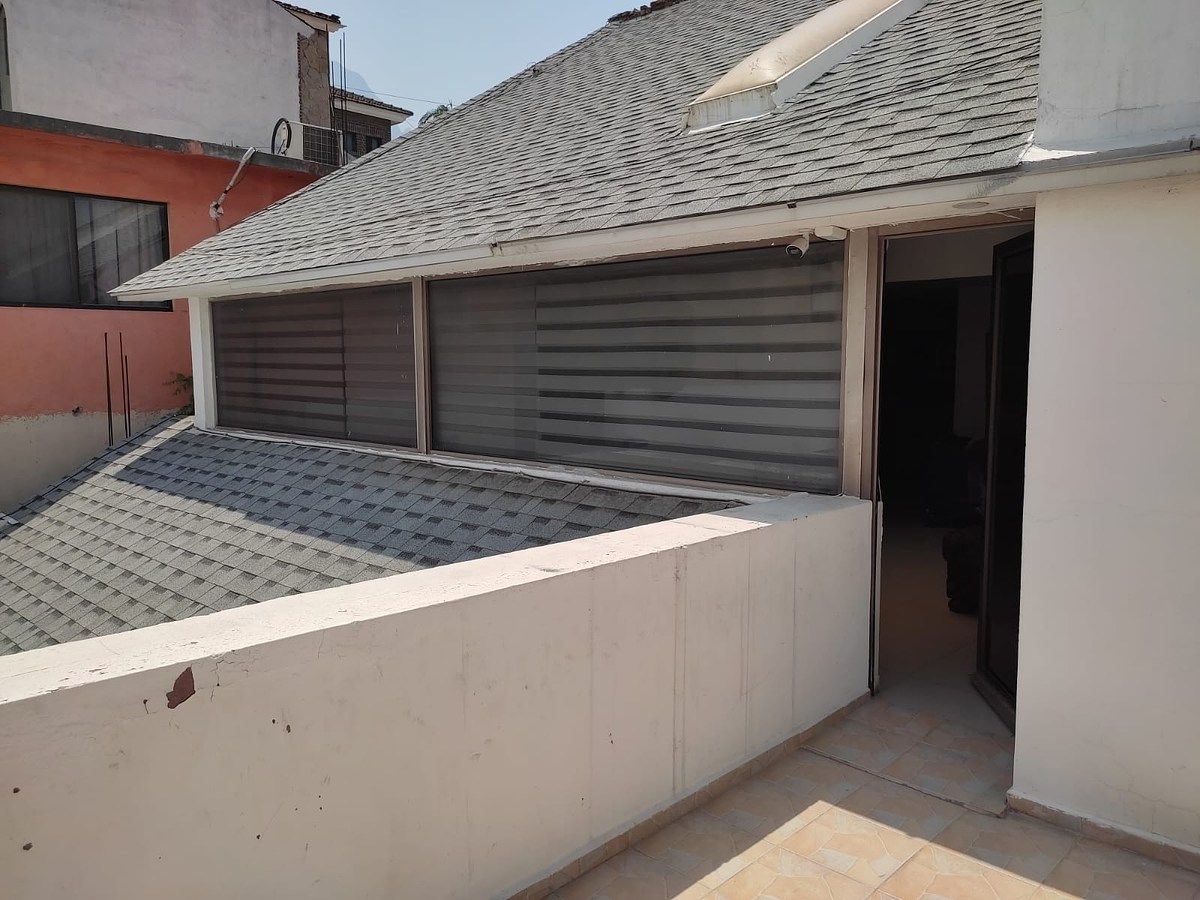 House in Las Cumbres 5 Sector B, Monterrey, photo 31 of 39