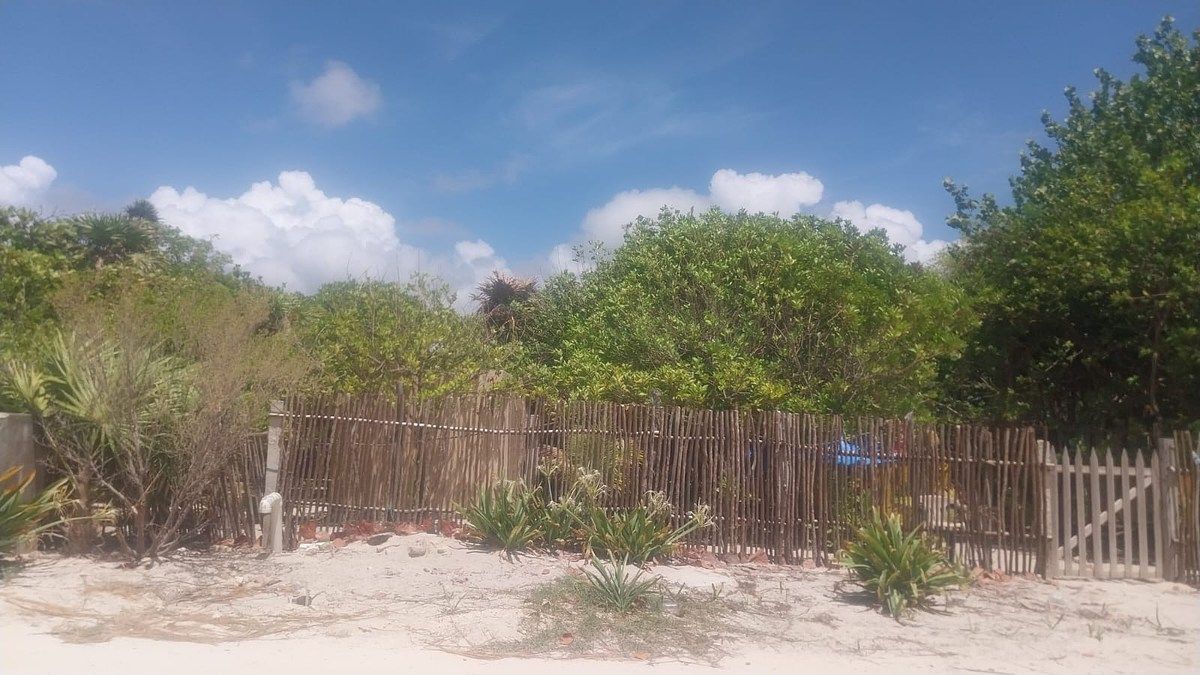Lot in Mahahual, Othón P. Blanco, photo 5 of 5