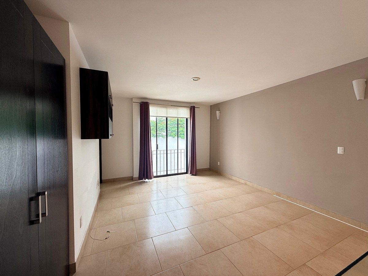 House in Gated Community in Cumbres del Lago, Querétaro, photo 10 of 24