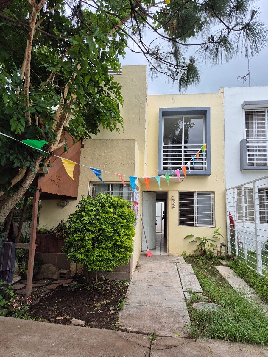 Casa en venta en fraccionamiento campo real, foto 1 de 11
