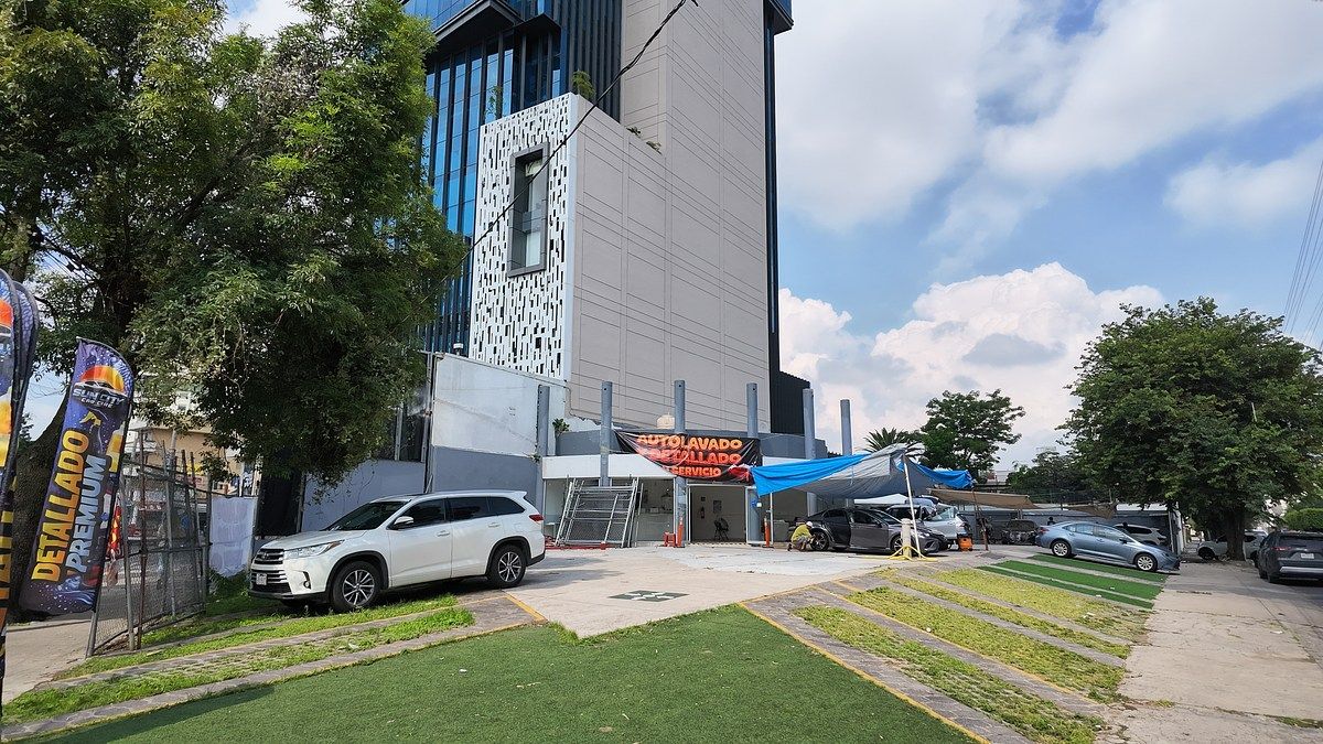 Local comercial en Ciudad Del Sol, Zapopan, foto 12 de 18