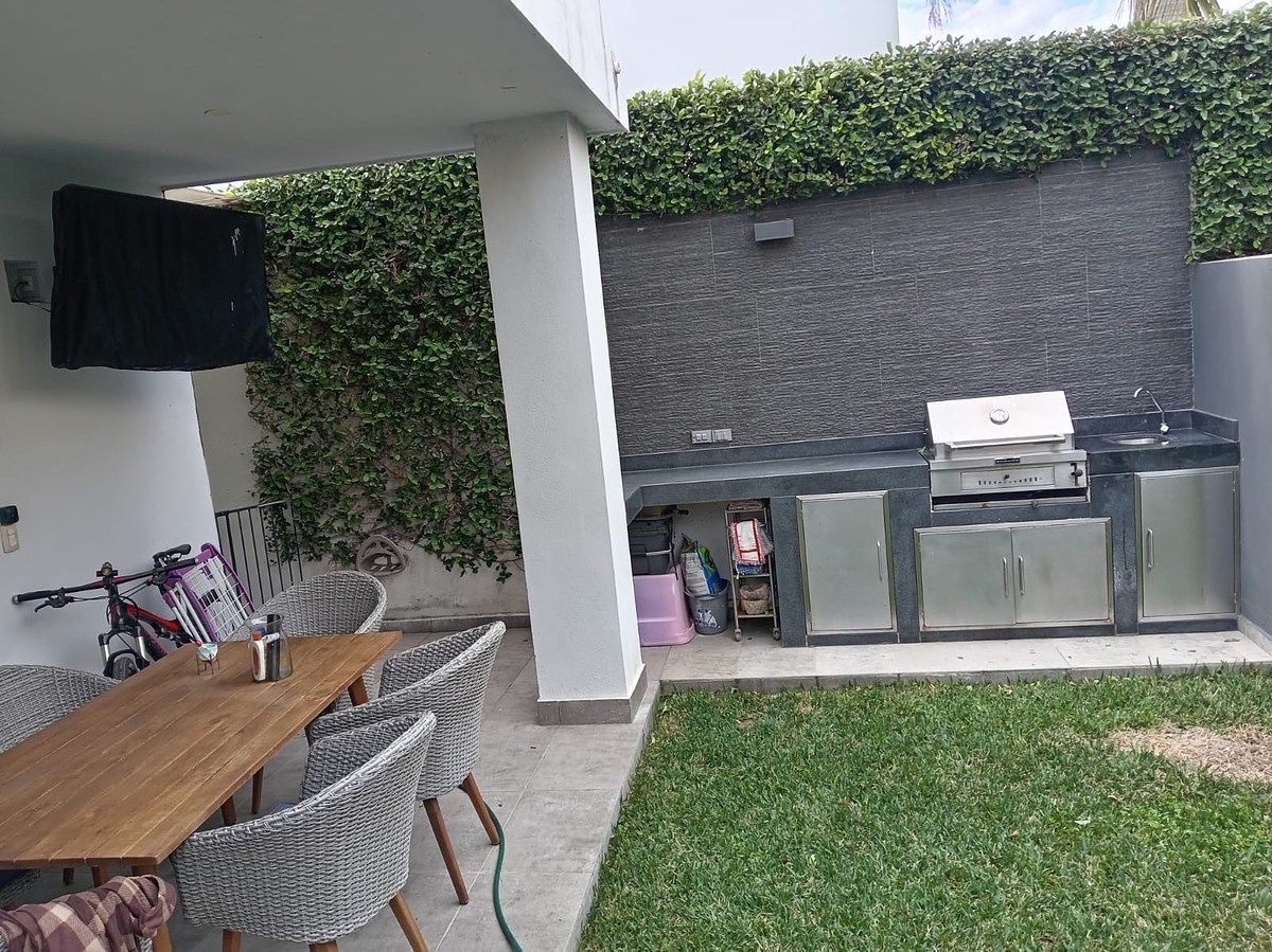 Casa em La Rioja Privada Residencial 1era. Etapa, Monterrey, foto 2 de 26