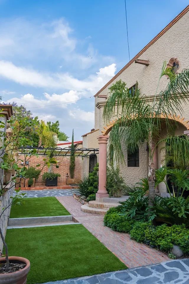 House in Villa de los Frailes, San Miguel de Allende, photo 3 of 50