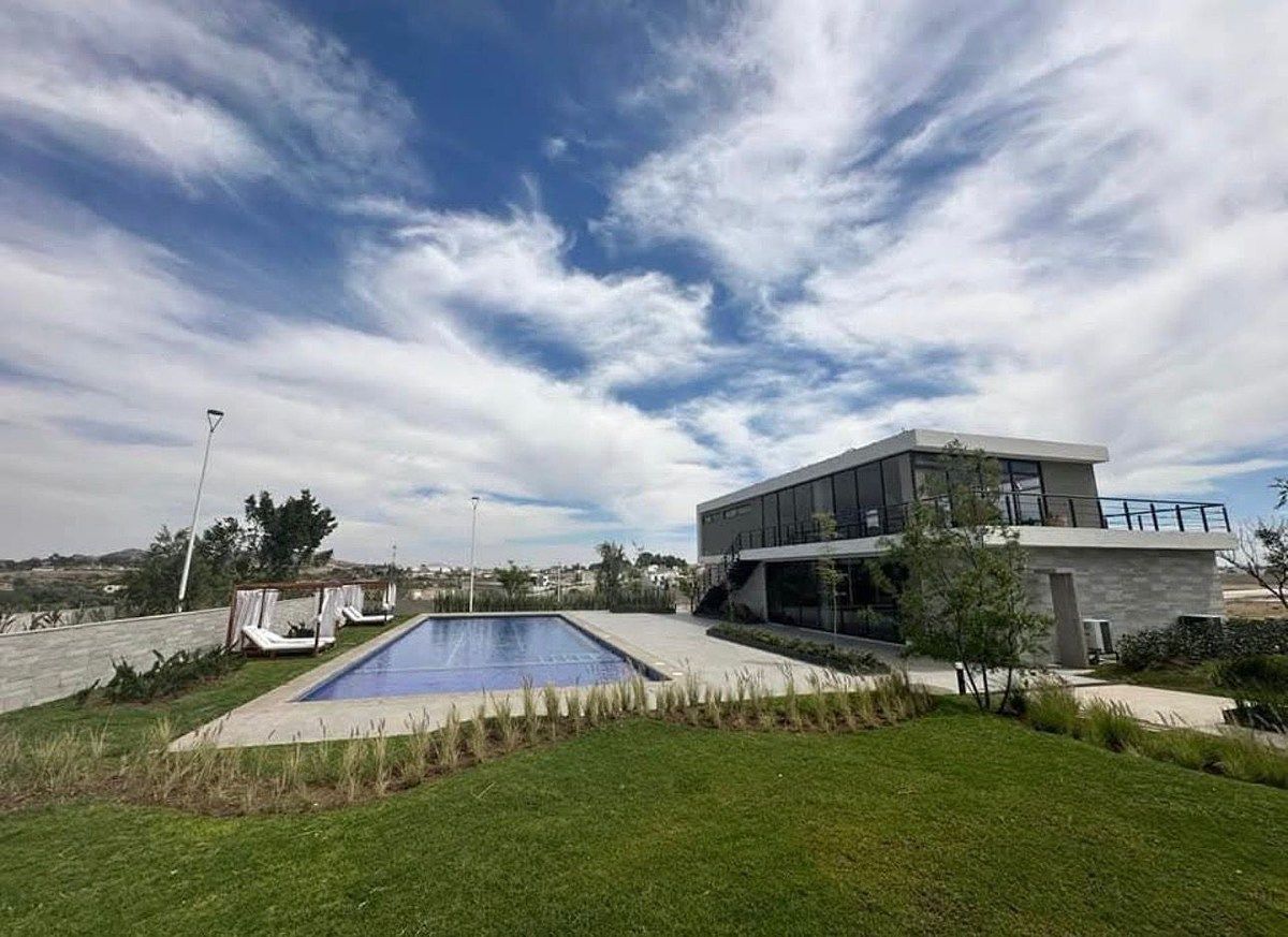 Lote em Valle Imperial, Zapopan, foto 2 de 9
