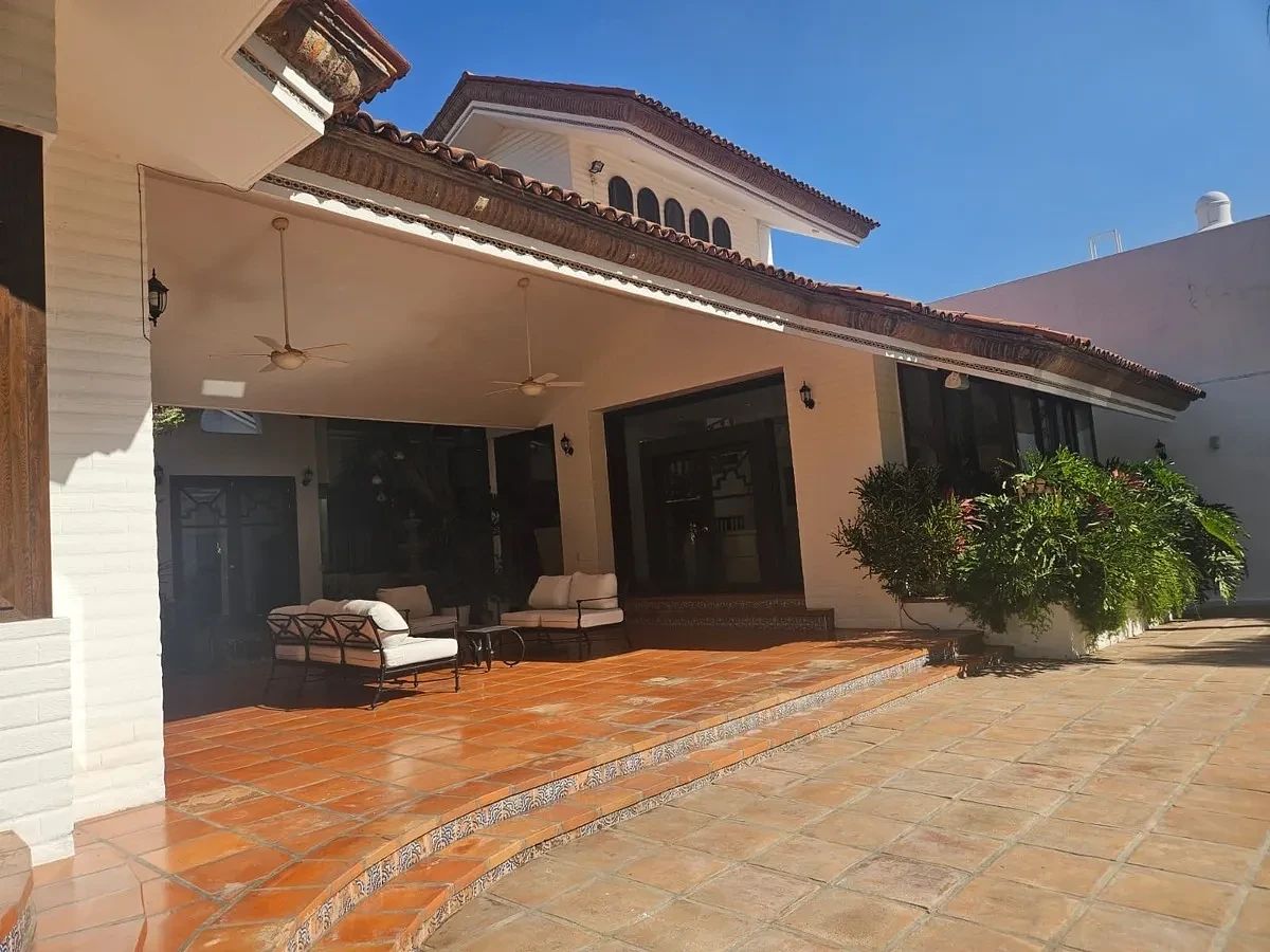 House in Villa Universitaria, Zapopan, photo 2 of 21