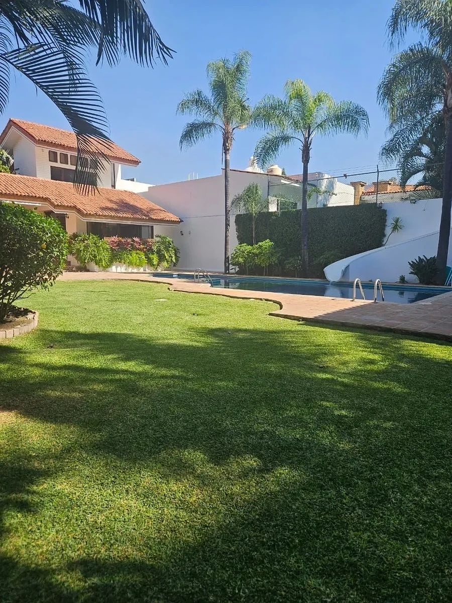🏡 Amplia Residencia de Una Planta en Venta – Villa Universitaria, photo 1 of 21