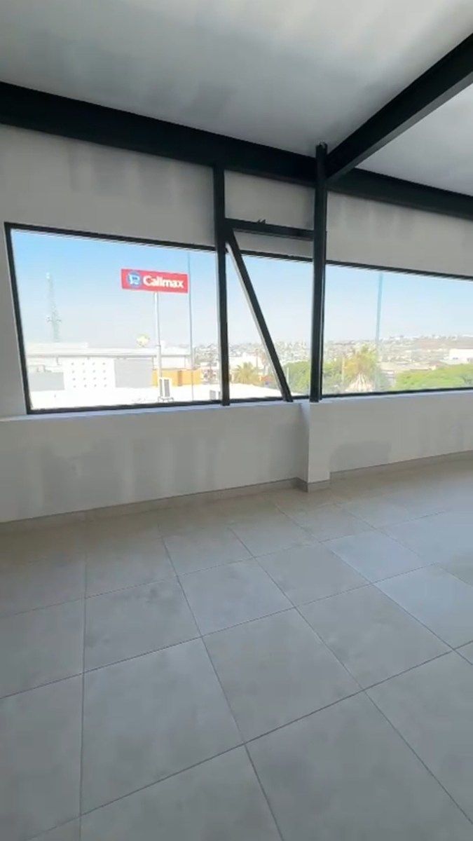 Loja em shopping em Reynoso, Tijuana, foto 4 de 5