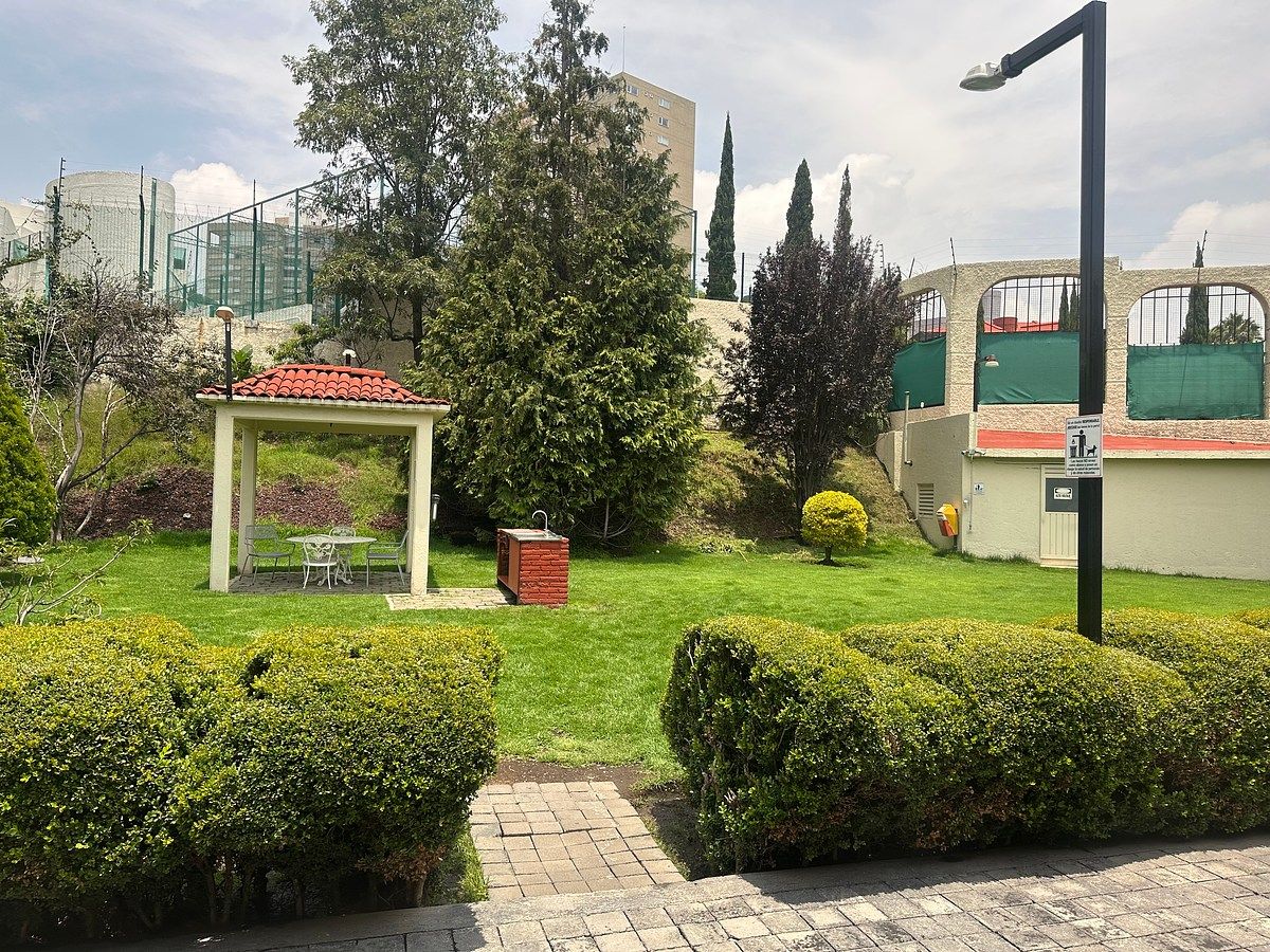 Apartment in Lomas Country Club, Huixquilucan, photo 2 of 20