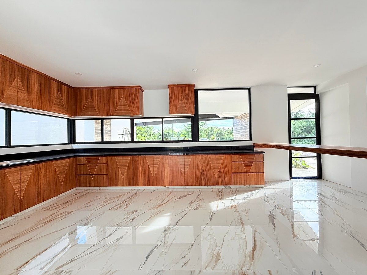 EN VENTA CASA DE LUJO EN PRIVADA BLANCA RESIDENCIAL EN MÉRIDA - foto 4