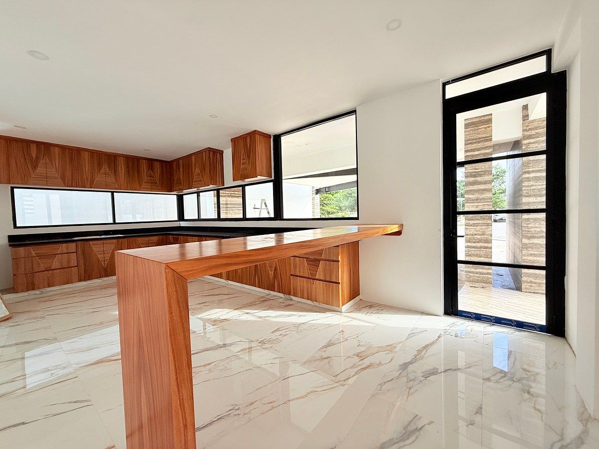 EN VENTA CASA DE LUJO EN PRIVADA BLANCA RESIDENCIAL EN MÉRIDA - foto 5