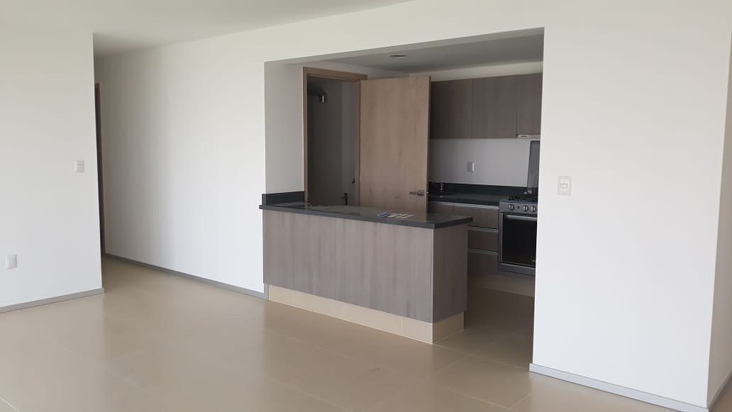 ¡ATENCIÓN INVERSIONISTAS! PENTHOUSE EN EL REFUGIO, foto 1 de 32