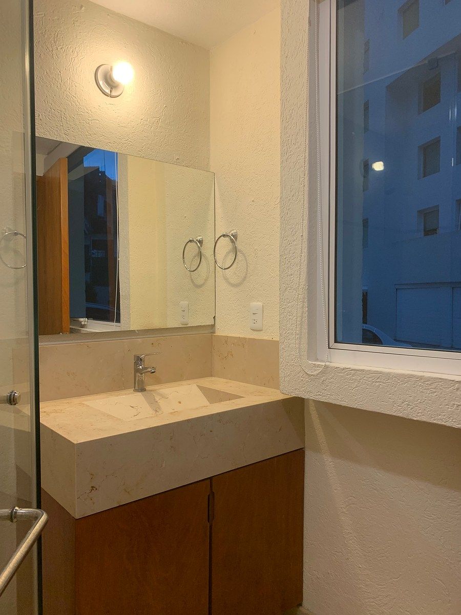 Baño Recámara Principal, photo 18 of 39