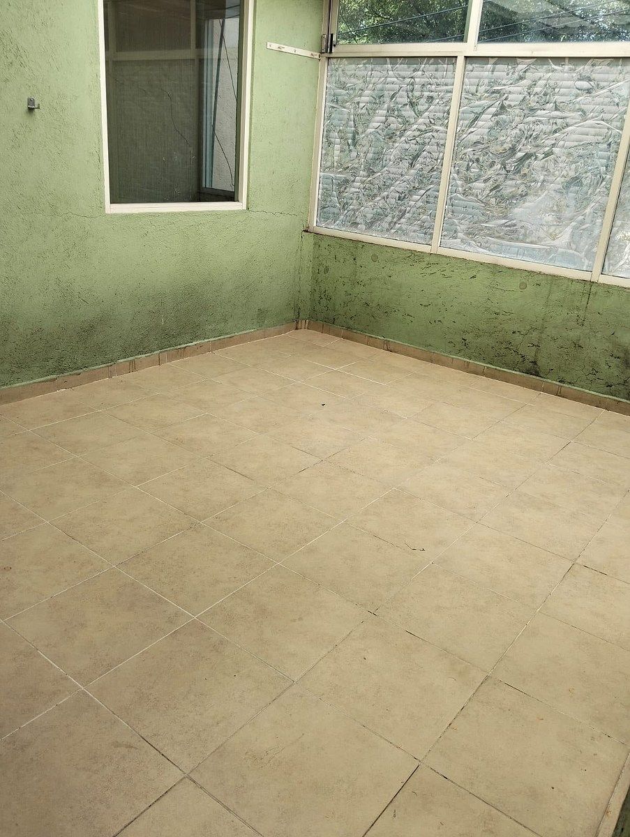 House in La Romana, Tlalnepantla de Baz, photo 3 of 9