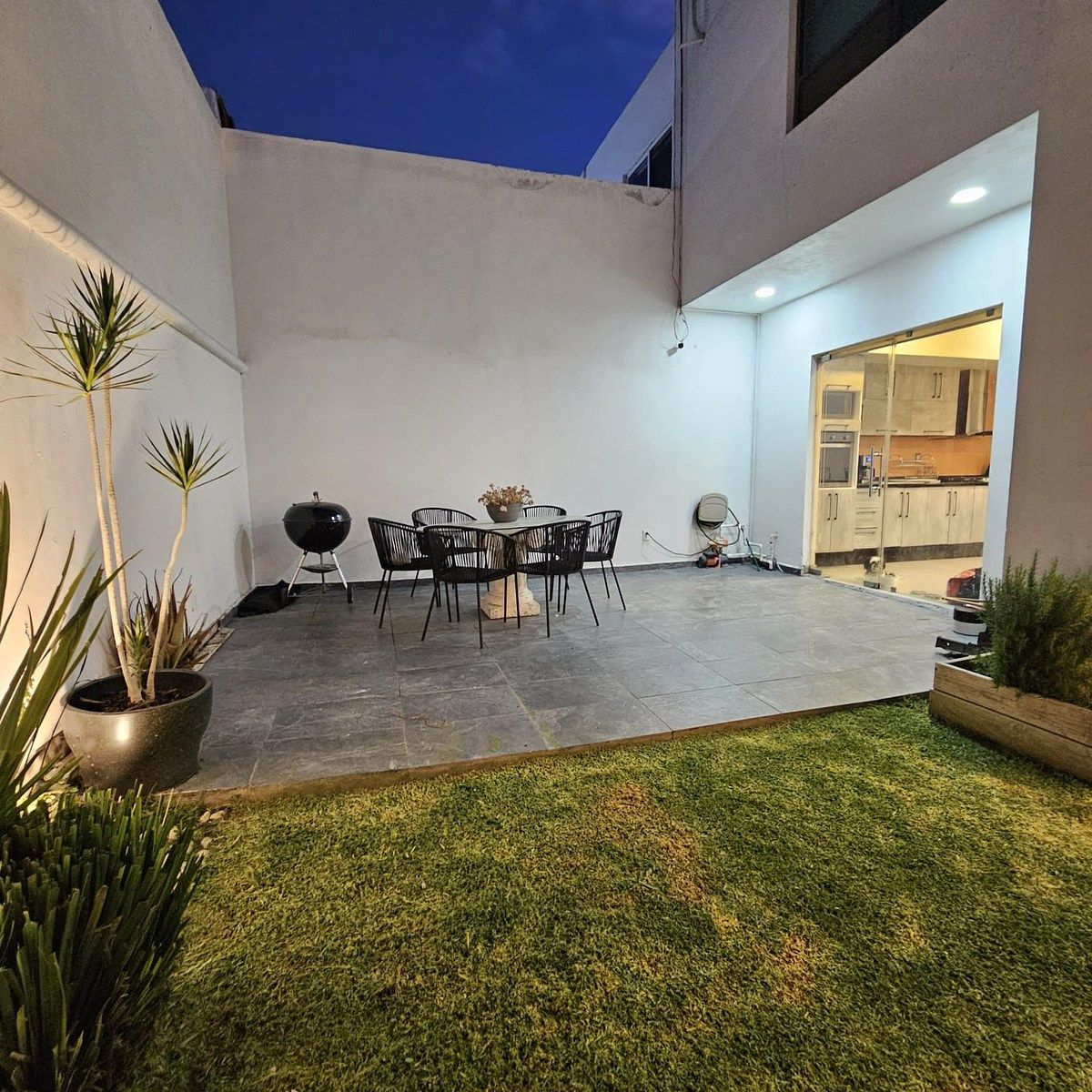Casa em condomínio fechado em Colinas de Juriquilla, Querétaro, foto 3 de 23