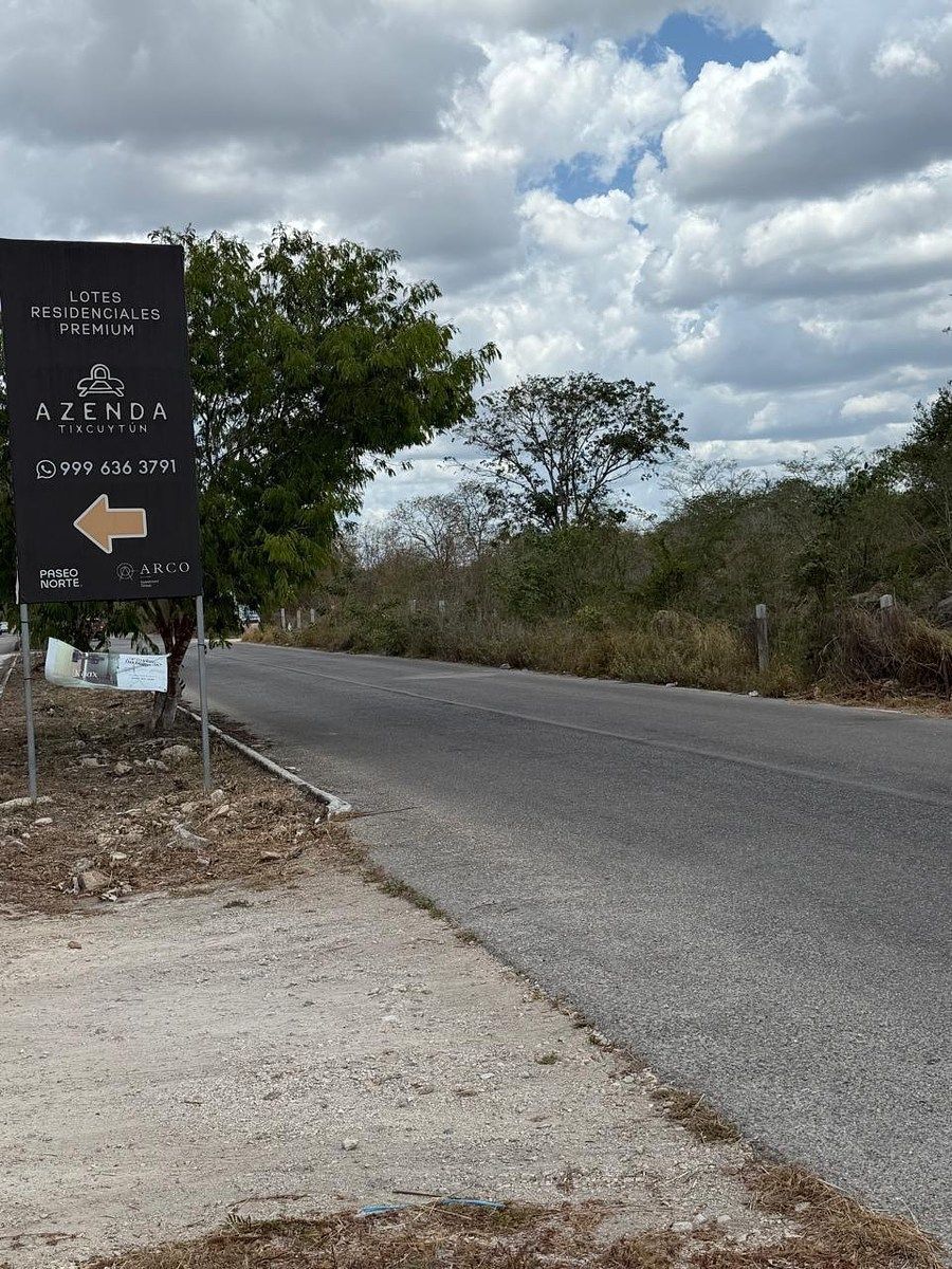 EN VENTA TERRENO EN ESQUINA SOBRE AVENIDA PASEO NORTE DETRÁS DE LA ISLA MÉRIDA - foto 2