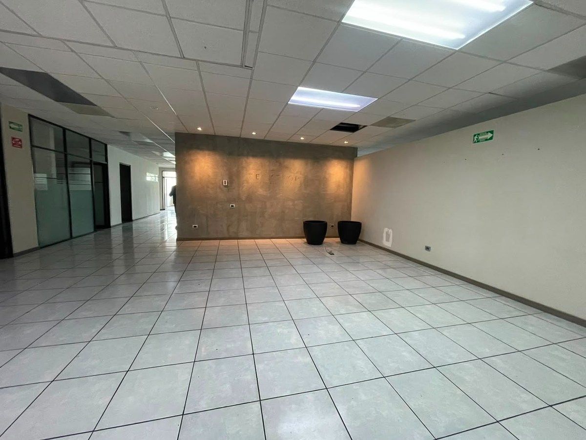 Sala Comercial em Chapalita, Guadalajara, foto 18 de 41