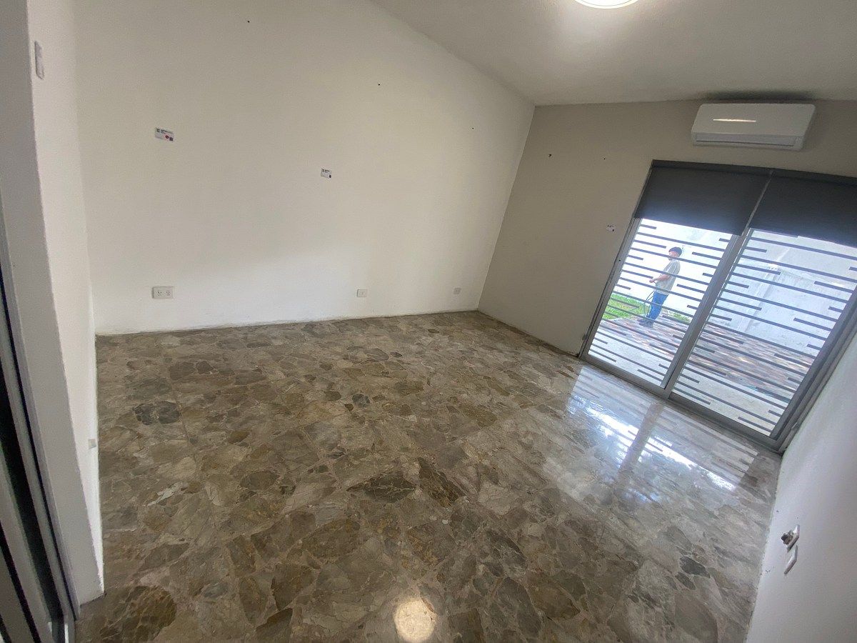 House in Rincón de Santa María, Monterrey, photo 9 of 19