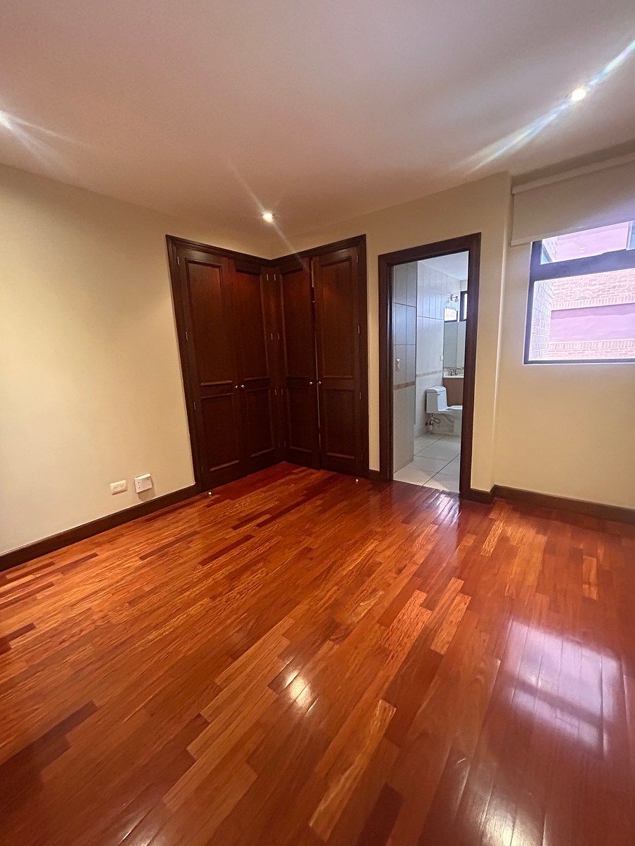 Apartamento en 14, Guatemala, foto 8 de 16