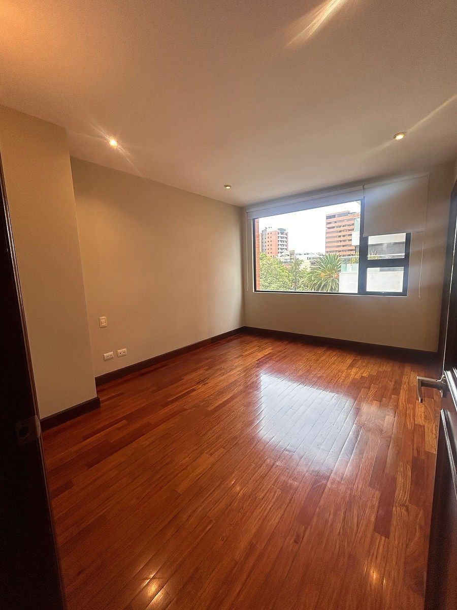 Apartamento en 14, Guatemala, foto 13 de 16