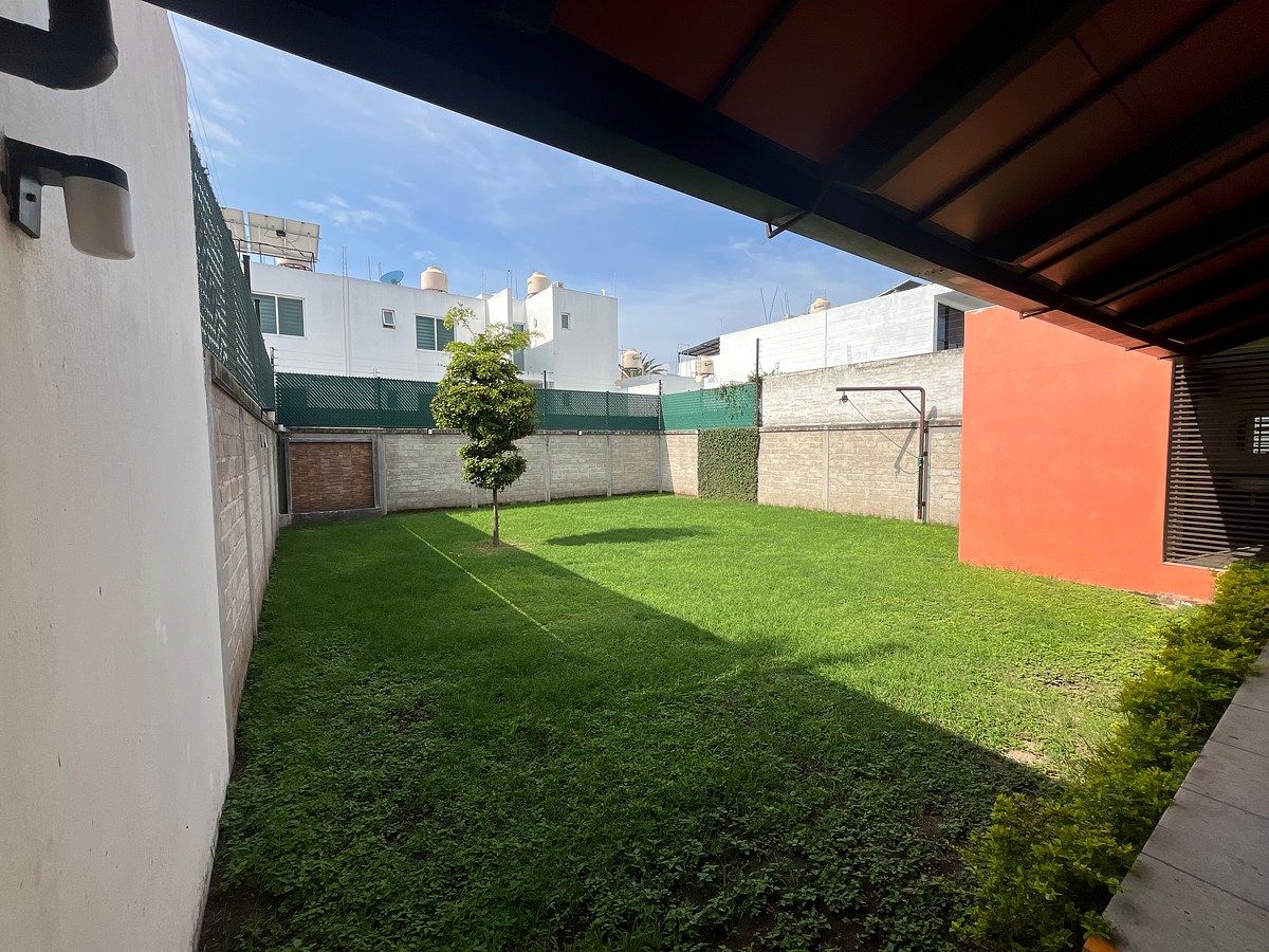 Retail Space in El Batan, Zapopan, photo 2 of 12