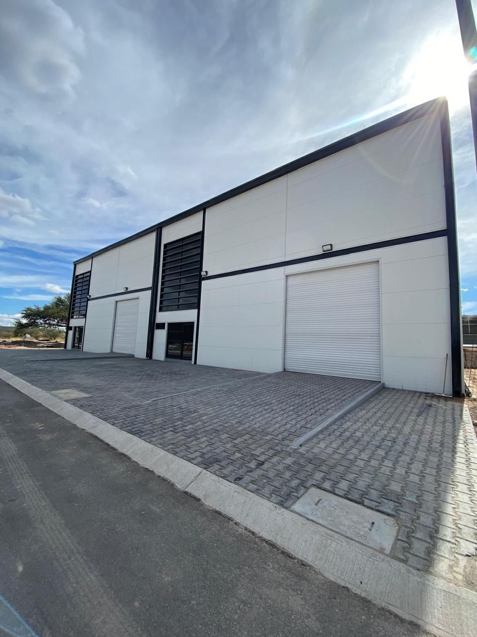 BODEGAS INDUSTRIALES EN RENTA EN   SANTA ROSA JAUREGUI, QUERÉTARO