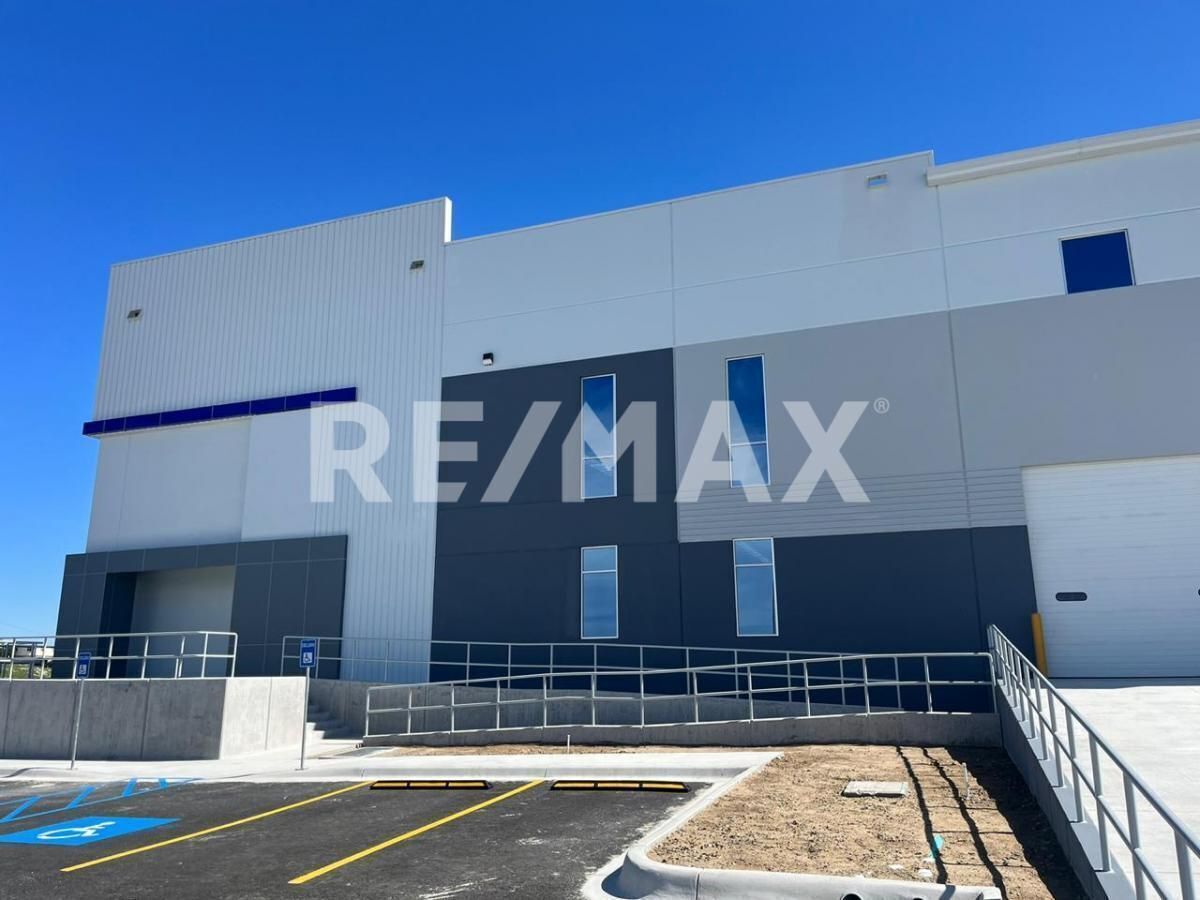 NAVE INDUSTRIAL EN RENTA DE 34,396.42 M2, ZONA EL ROSARIO TIJUANA, foto 1 de 8
