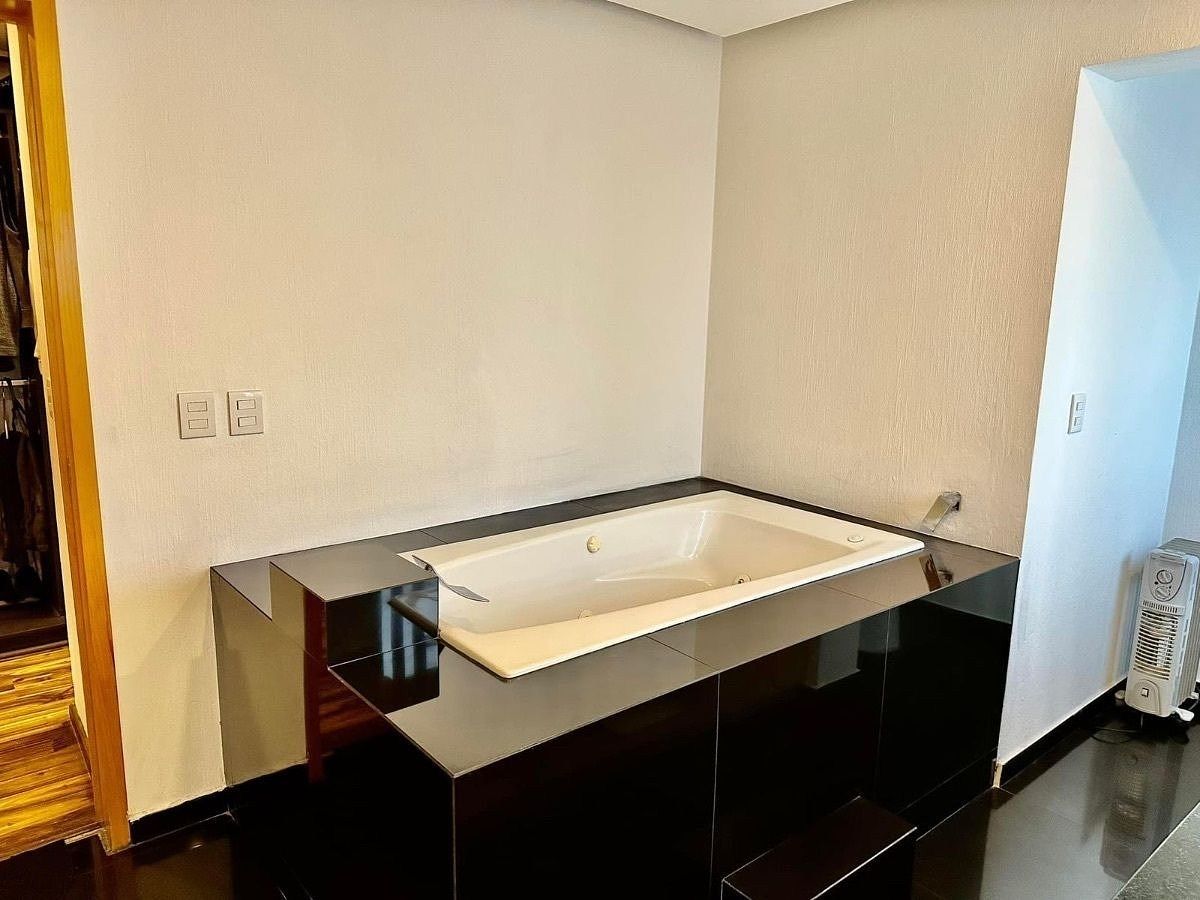 Casa en condominio en Pinar de La Venta, Zapopan, foto 16 de 29