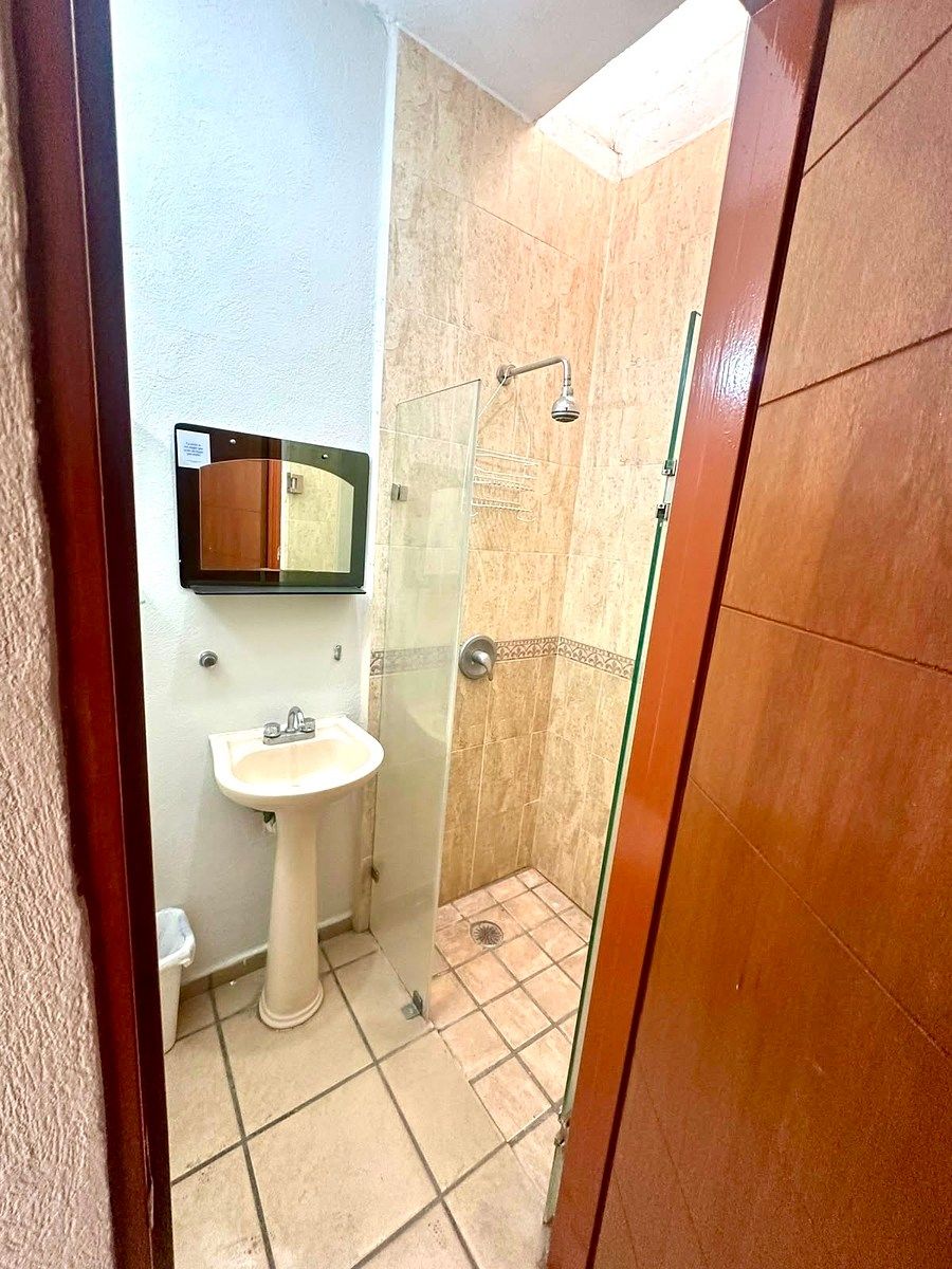 Casa em condomínio fechado em Parques del Bosque, Tlaquepaque, foto 9 de 15