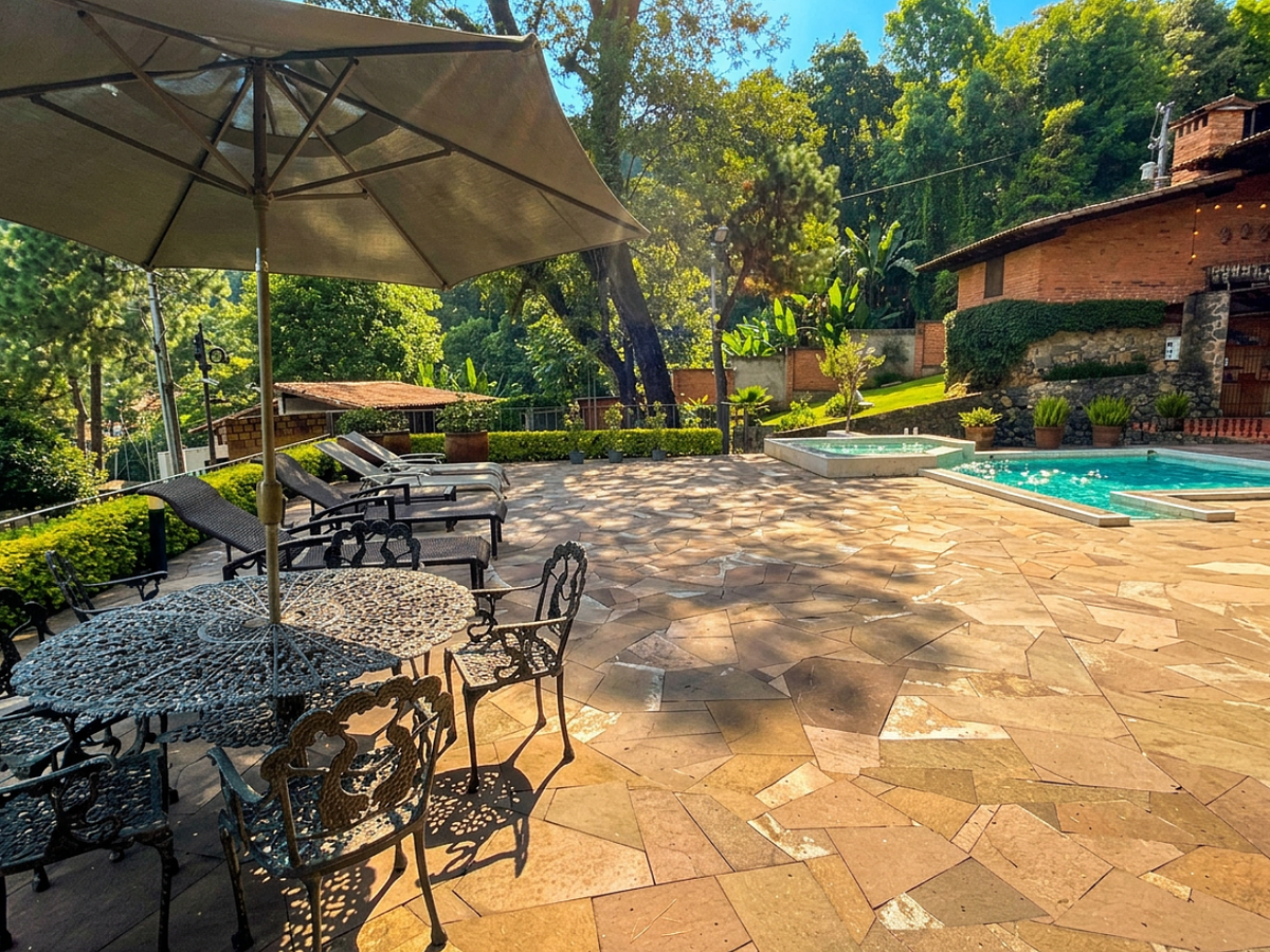 VENTA CASA PARA REMODELACION VALLE DE BRAVO - foto 5
