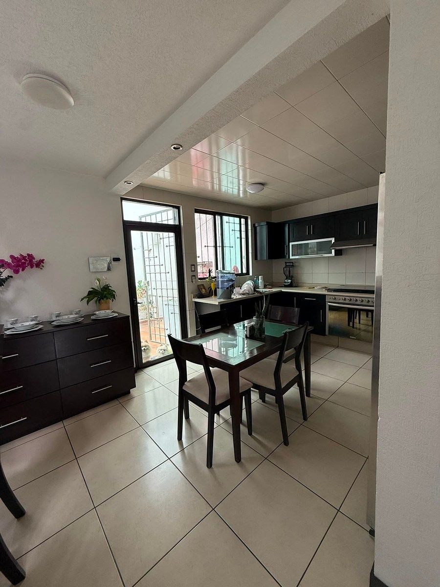 Casa en Leona Vicario, Morelia, foto 4 de 20