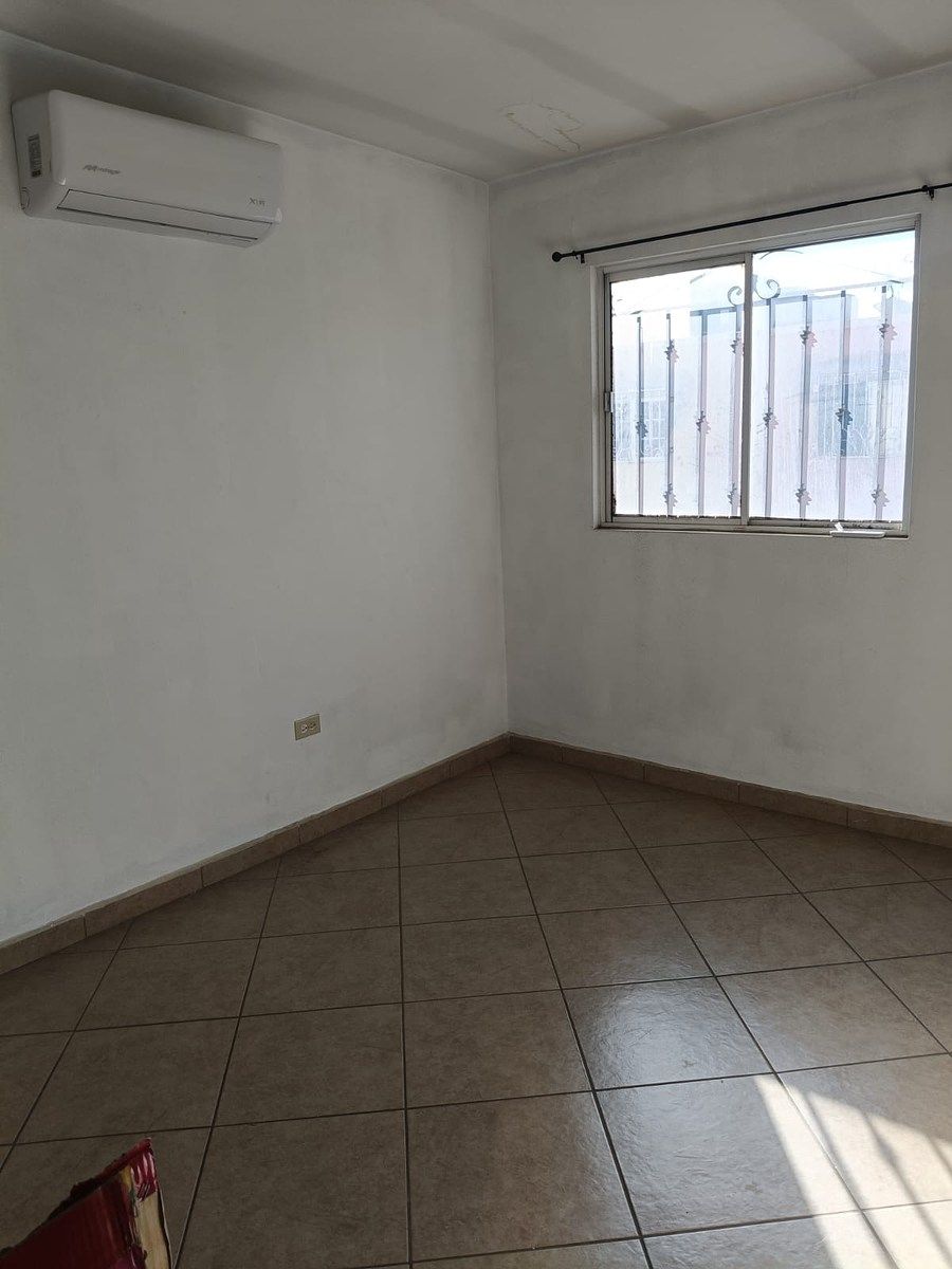 Casa en Villa Toledo, Mexicali, foto 6 de 10