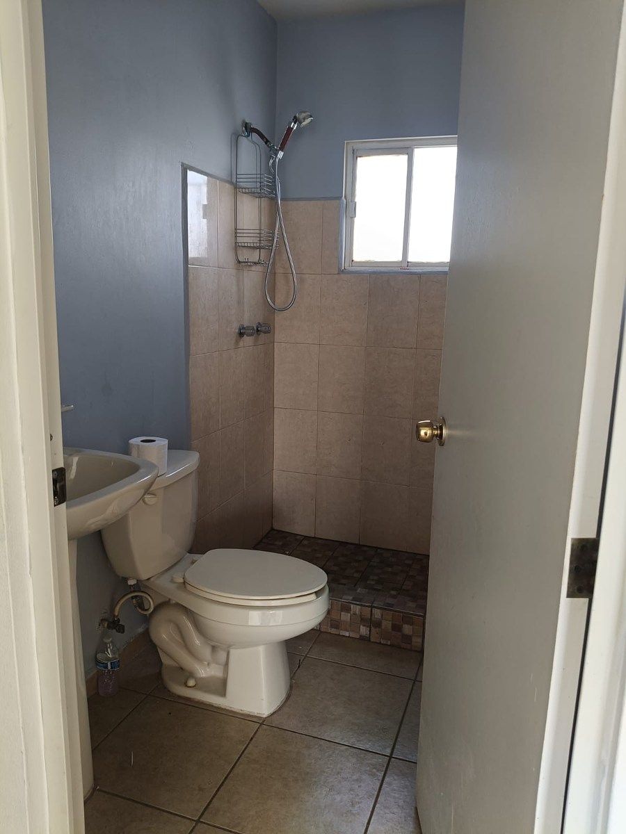 Casa en Villa Toledo, Mexicali, foto 8 de 10
