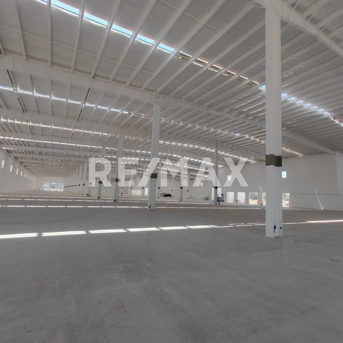 NAVE EN RENTA DE 36,500 M2, SOBRE CARRETERA ANTIGUA TECATE, B.C., foto 1 de 11