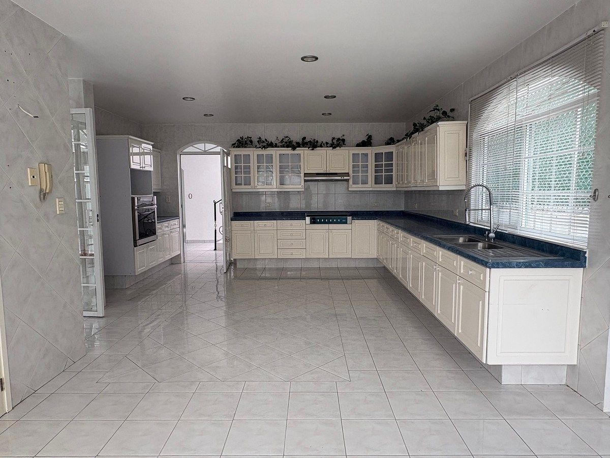 Vendo linda casa, Condado de Sayavedra, foto 1 de 28