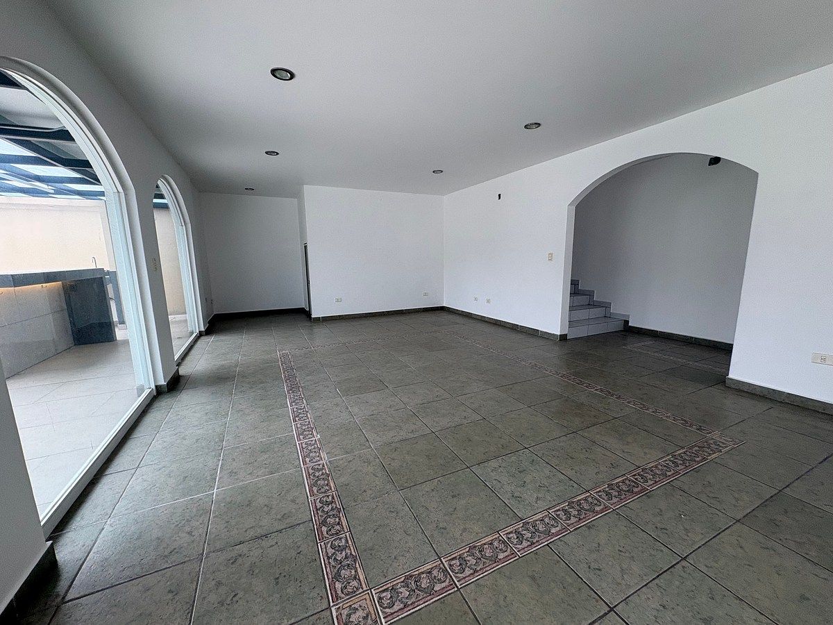 Casa em Condado de Sayavedra, Atizapán de Zaragoza, foto 6 de 28